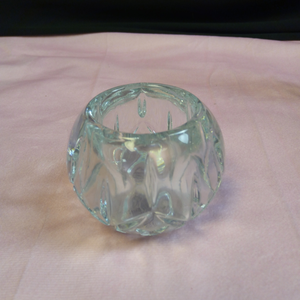 Clear Glass Candle Holder.